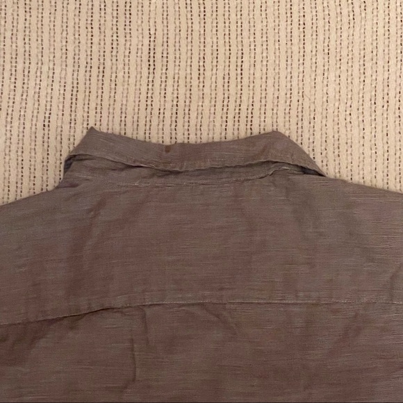 Forever 21 casual button- up shirt mens size L - Picture 13 of 13